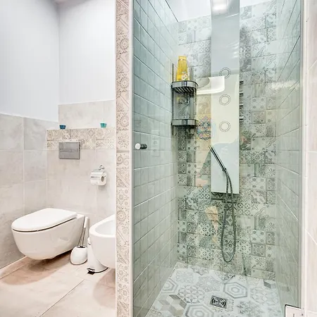 Apartment Sauna 4 Bedrooms With Parking *
