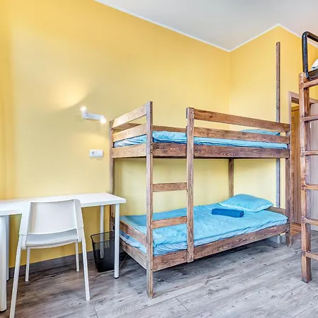 Sauna 4 Bedrooms With Parking Apartment