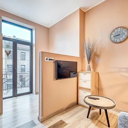 Sauna 4 Bedrooms With Parking Apartment *
